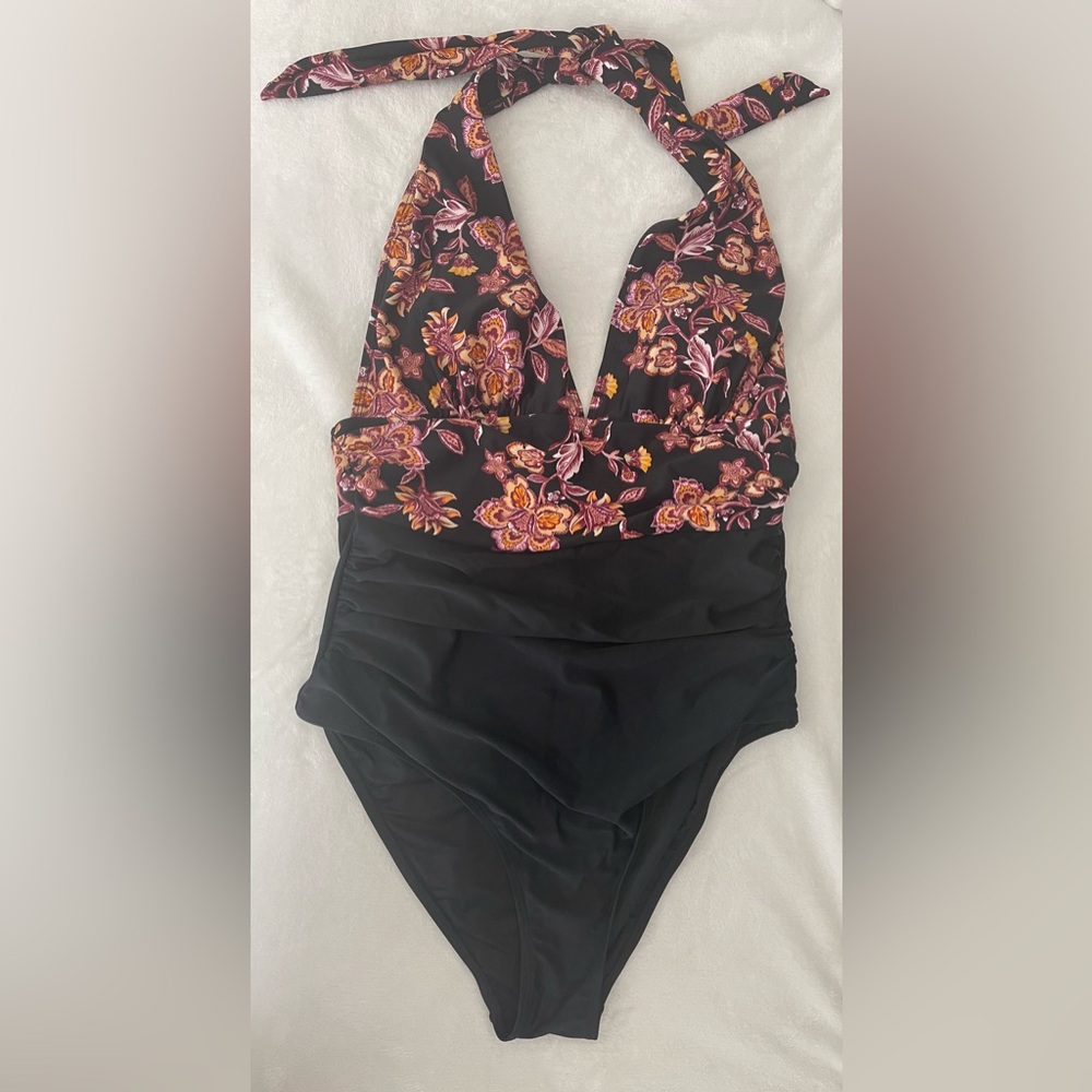 CUPSHE Retro Boho Plunging Halter Swimsuit Tummy Control One-Piece  Sz XL *NWT*